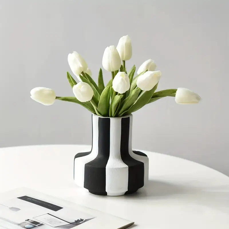 Creative Stripe Vase Black and - Propagation Station Vase recensione e prezzo